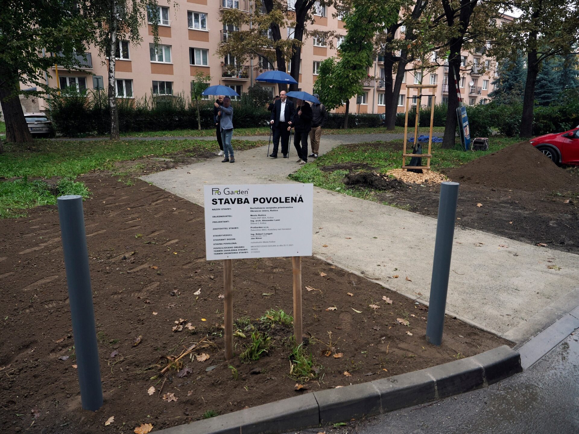Vynovený park na ulici Obrancov mieru bude čoskoro dokončený (FOTO)