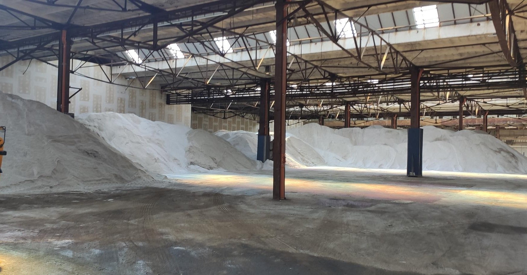 Župa stavia nové sklady soli. Investícia za 900-tisíc šetrí prírodu aj peniaze