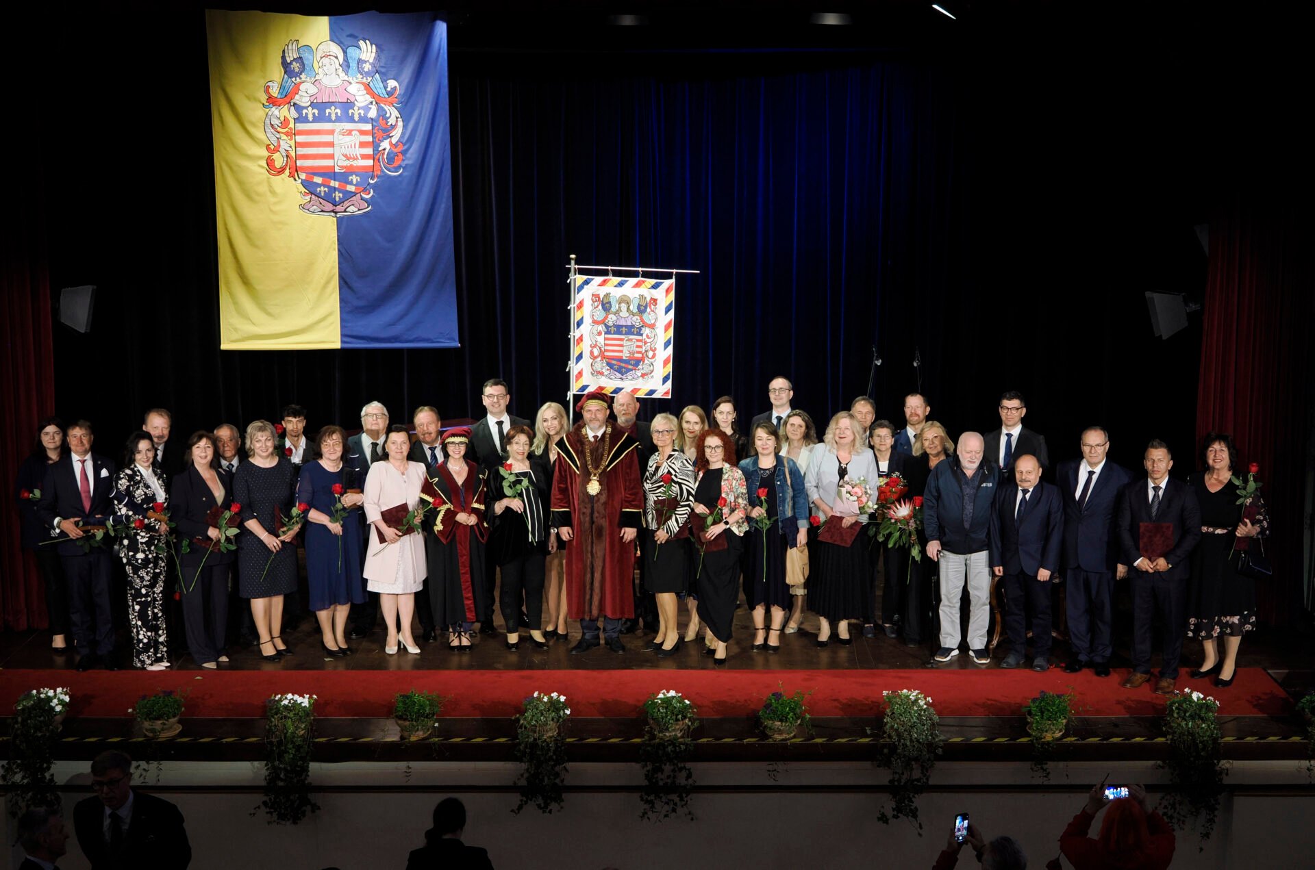 Vedenie mesta vyznamenalo osobnosti, ktoré znamenajú prínos pre Košice (FOTO)