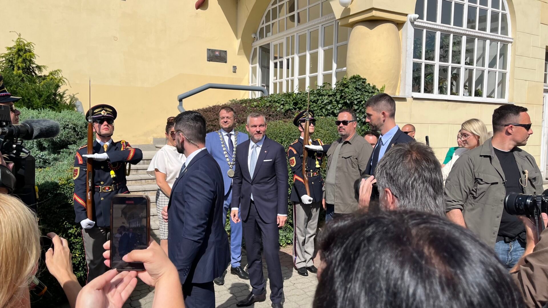 Prezident PETER PELLEGRINI v KOŠICIACH: Prevzal si kanceláriu, STRETOL sa aj so županom a primátorom