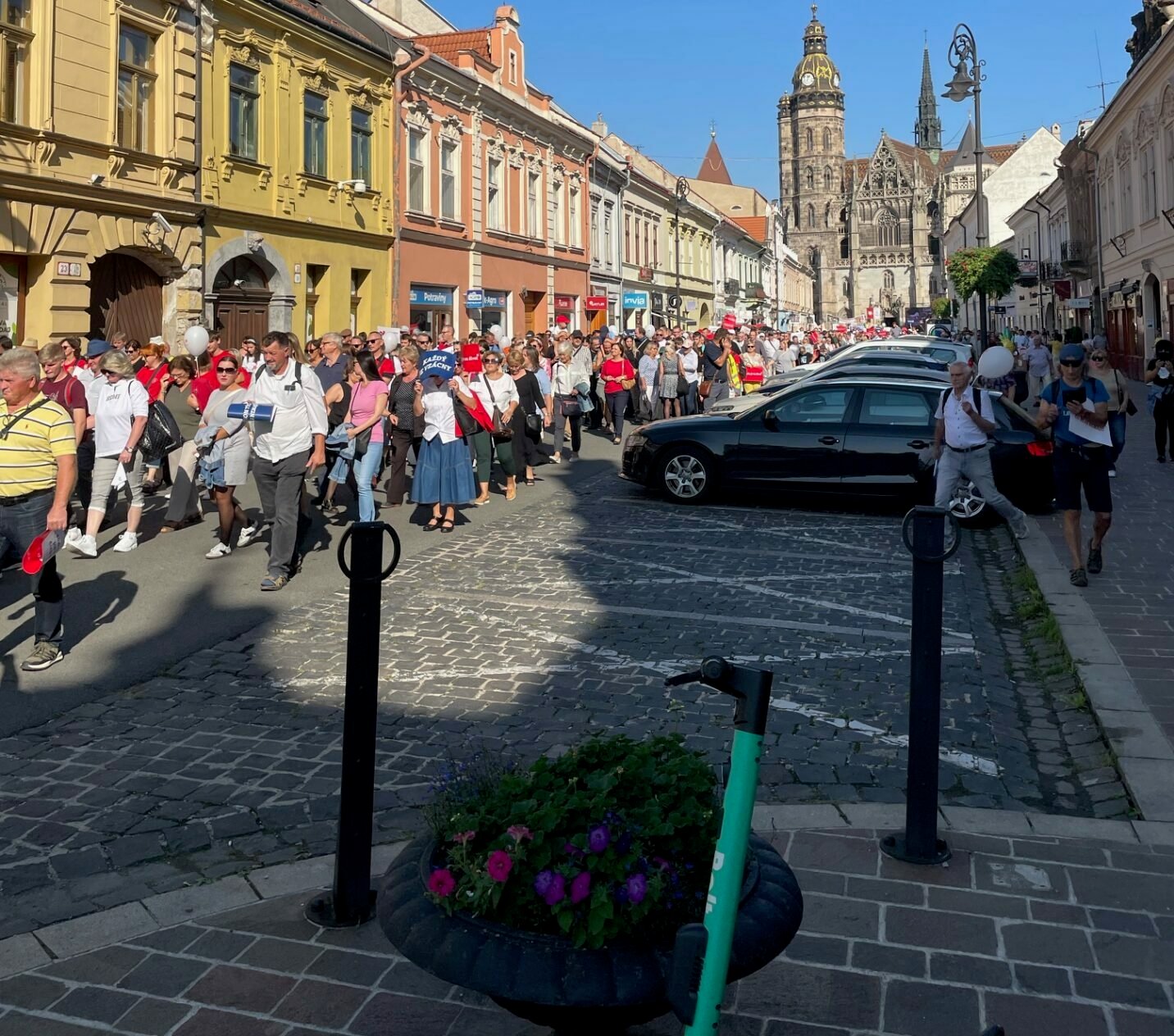 Na Národnom pochode za život v Košiciach sa zúčastnilo 40 000 ľudí (FOTO)