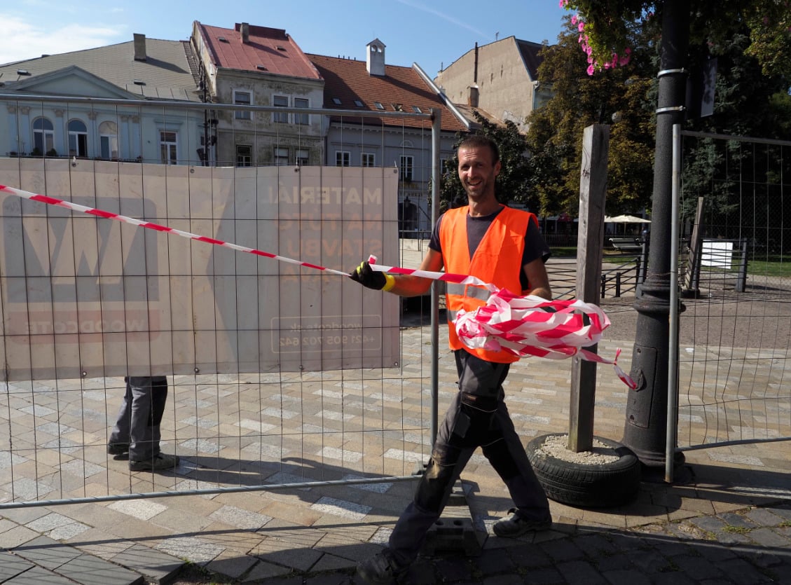 Pódium nad Dolnou bránou sa začalo rekonštruovať (FOTO)