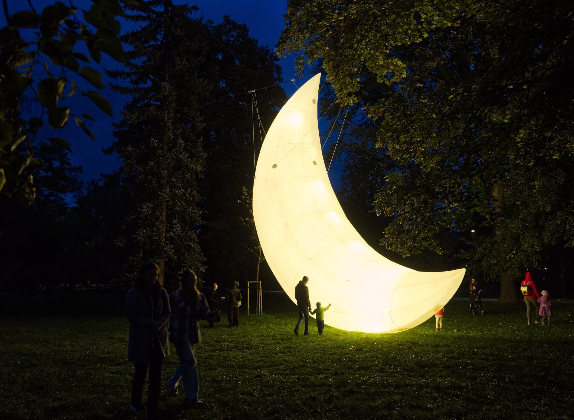 NOČNÉ KOŠICE OŽIJÚ UMENÍM! “Biela noc” sa vracia tento víkend