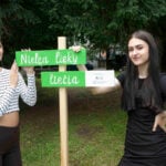 Dobrovoľníčky z SOŠ beauty služieb v Košiciach obnovili park UNLP (FOTO)