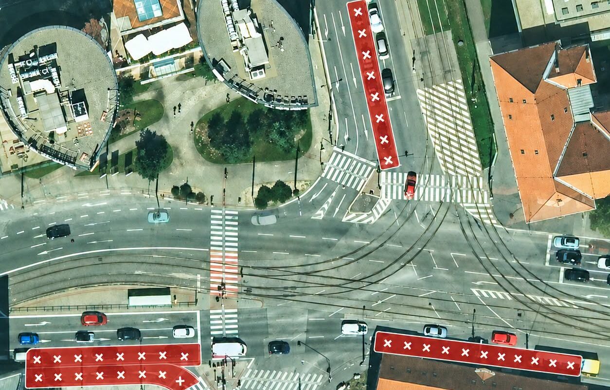 Na Štúrovej ulici bude uzavretý pravý jazdný pruh v smere do centra