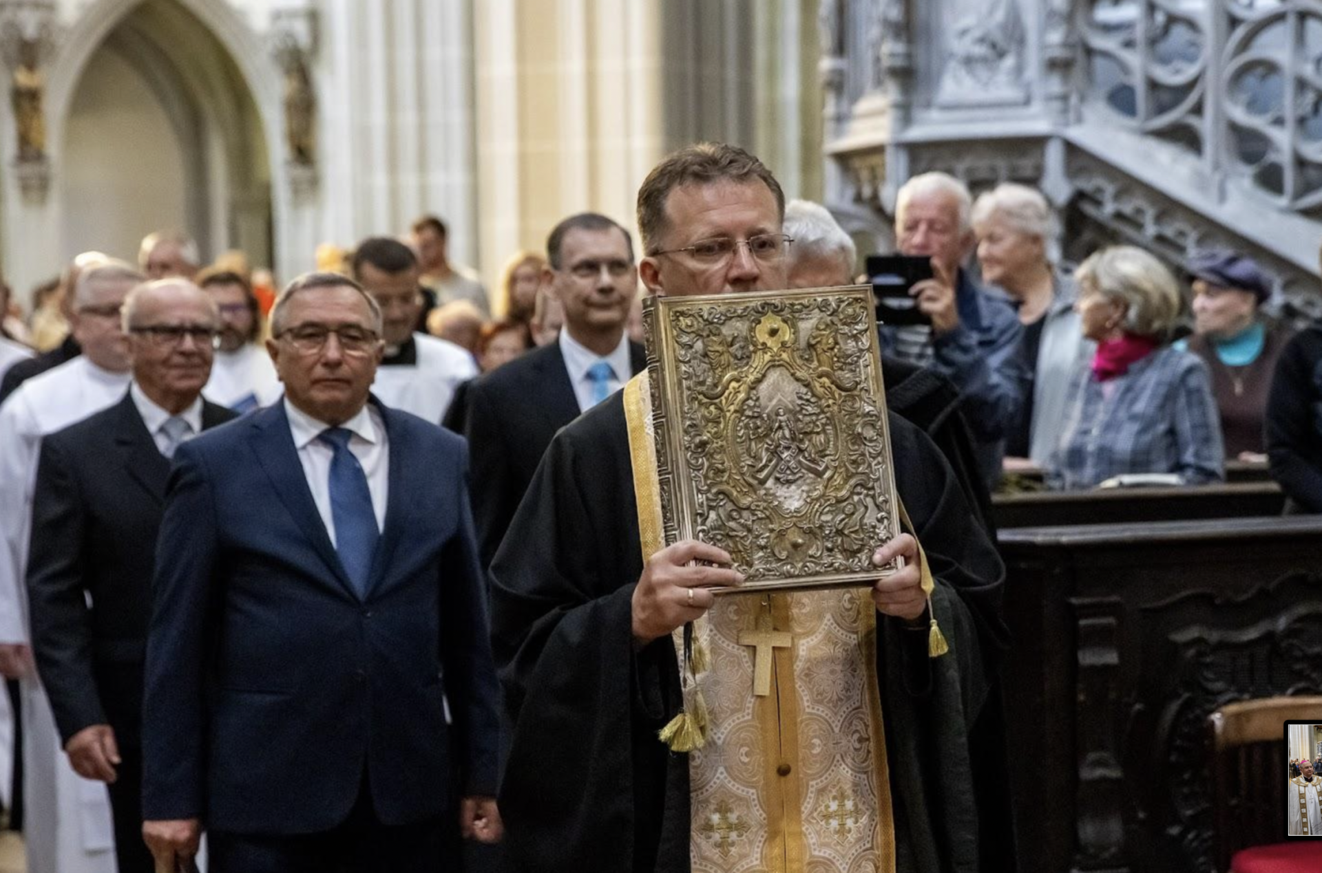 FOTO: ES KE